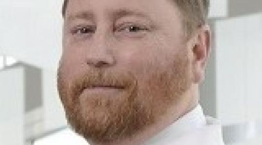 Headshot of Jason Fish, M.D.